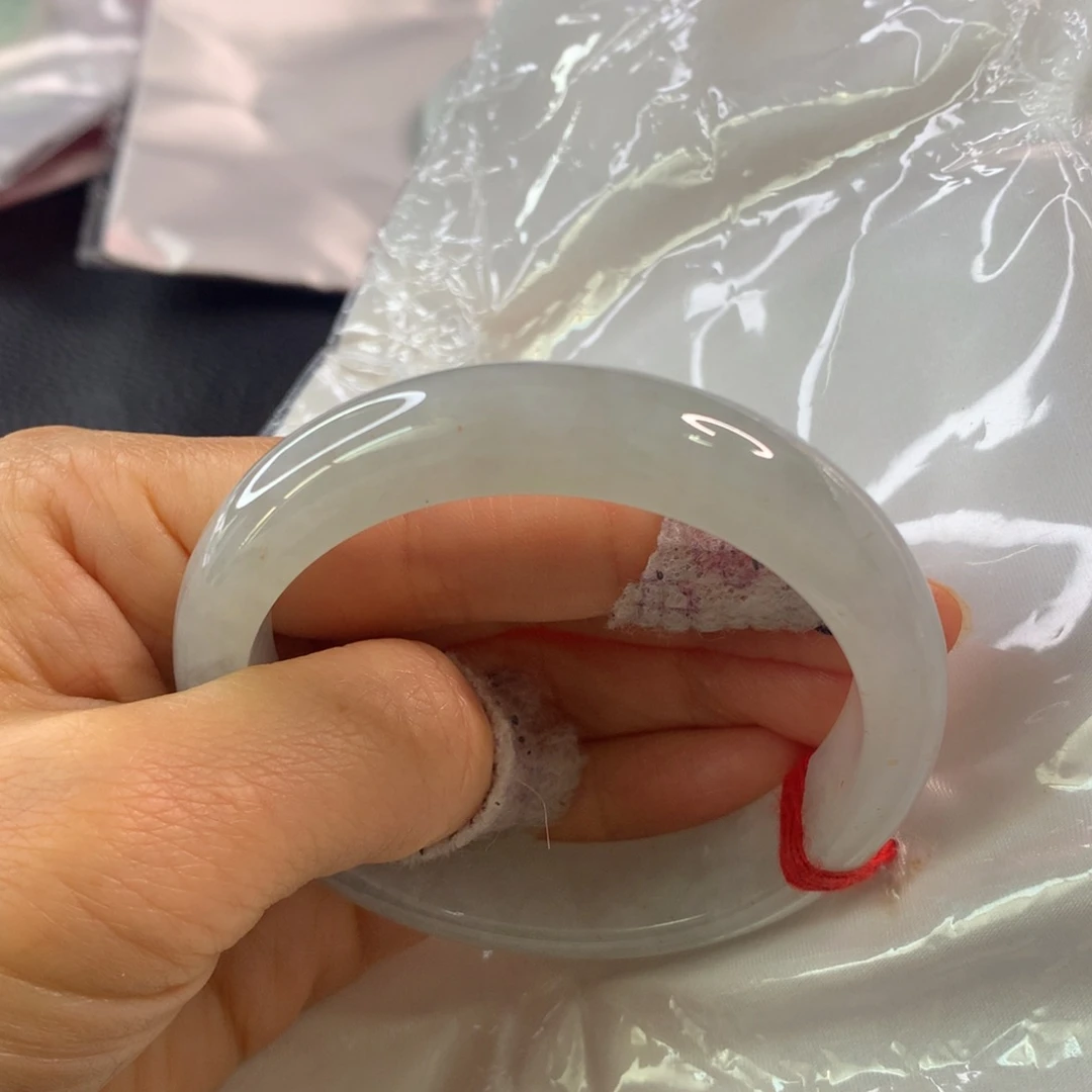 翡翠未镶嵌手镯翡翠手镯56