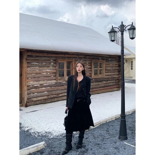 【赵小小&巴黎展讯】9135 高级感重工小香风名媛黑色粗花呢短外套女