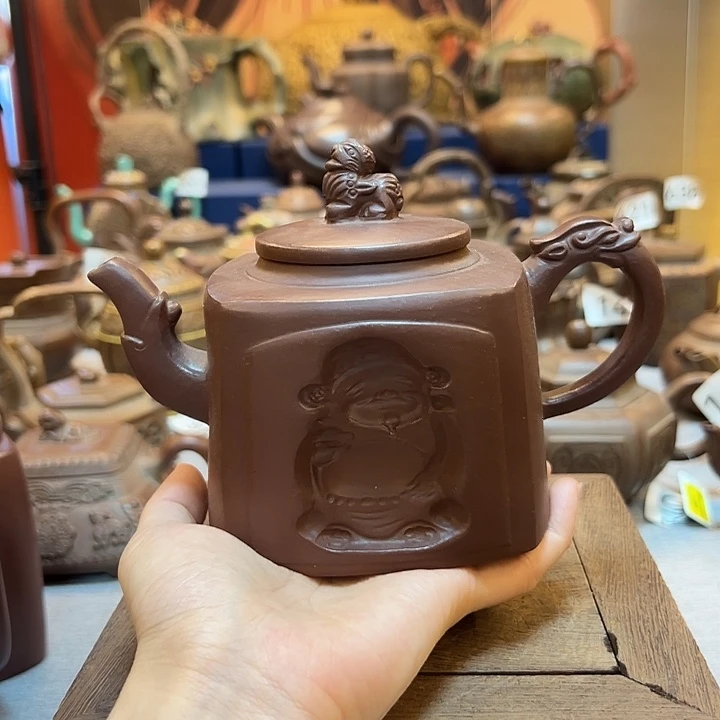 紫砂壶等艺术精品