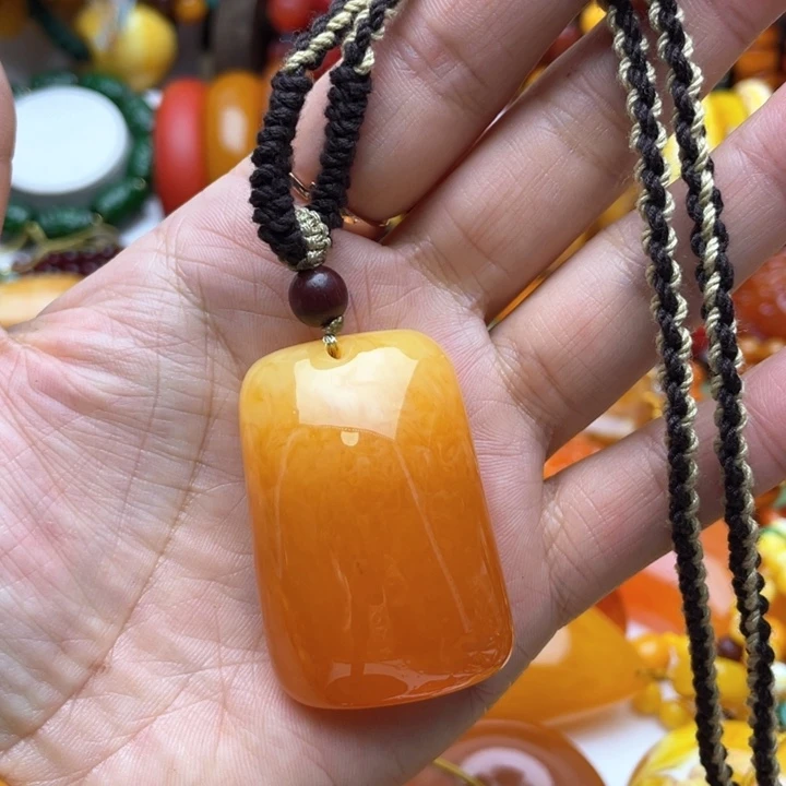 树脂制品28号无事牌吊坠