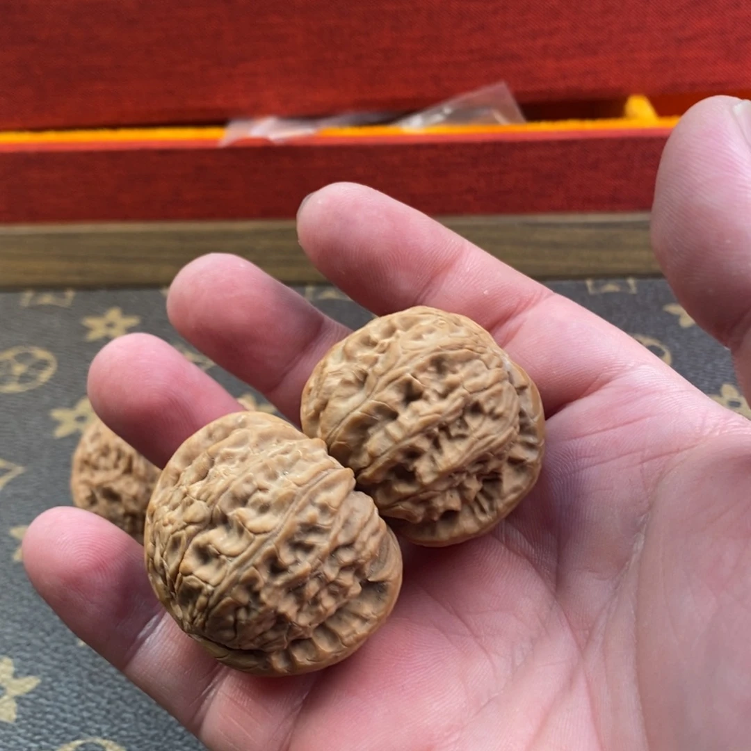 文玩核桃吊坠文玩核桃