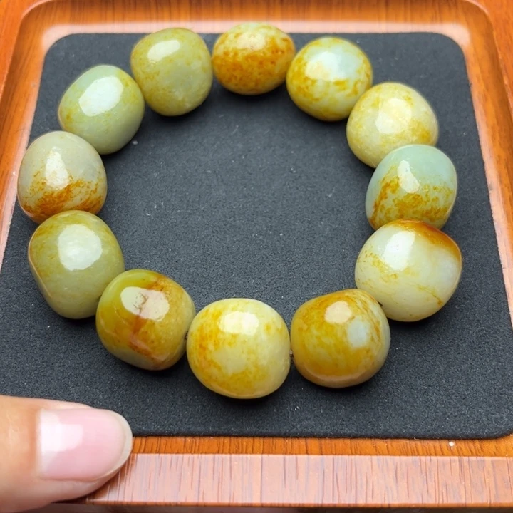 全***望和田玉未镶嵌手链