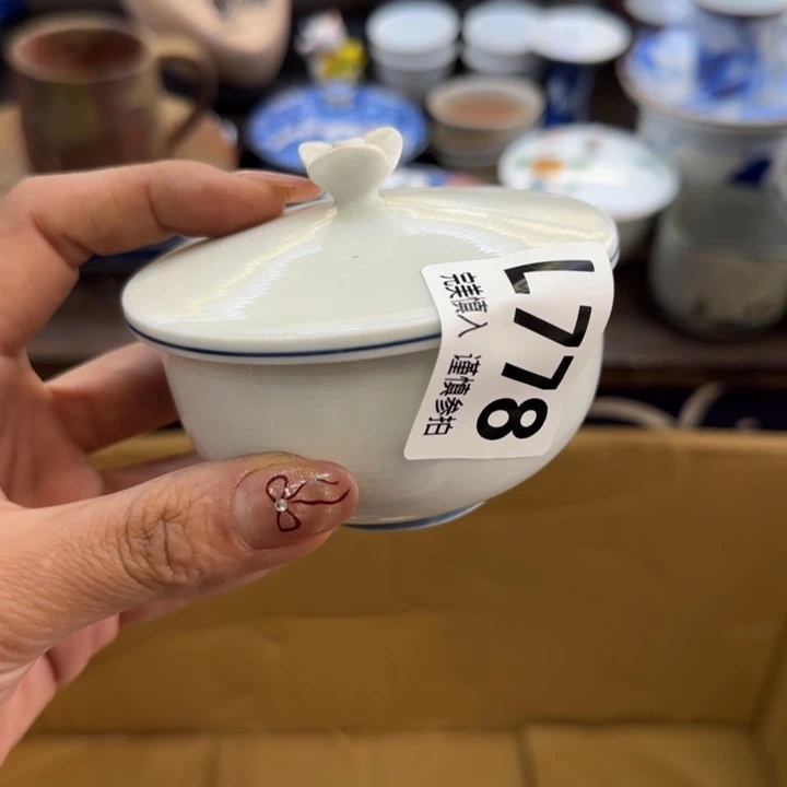 瓷片咩*哈哈哈哈哈哈哈姐