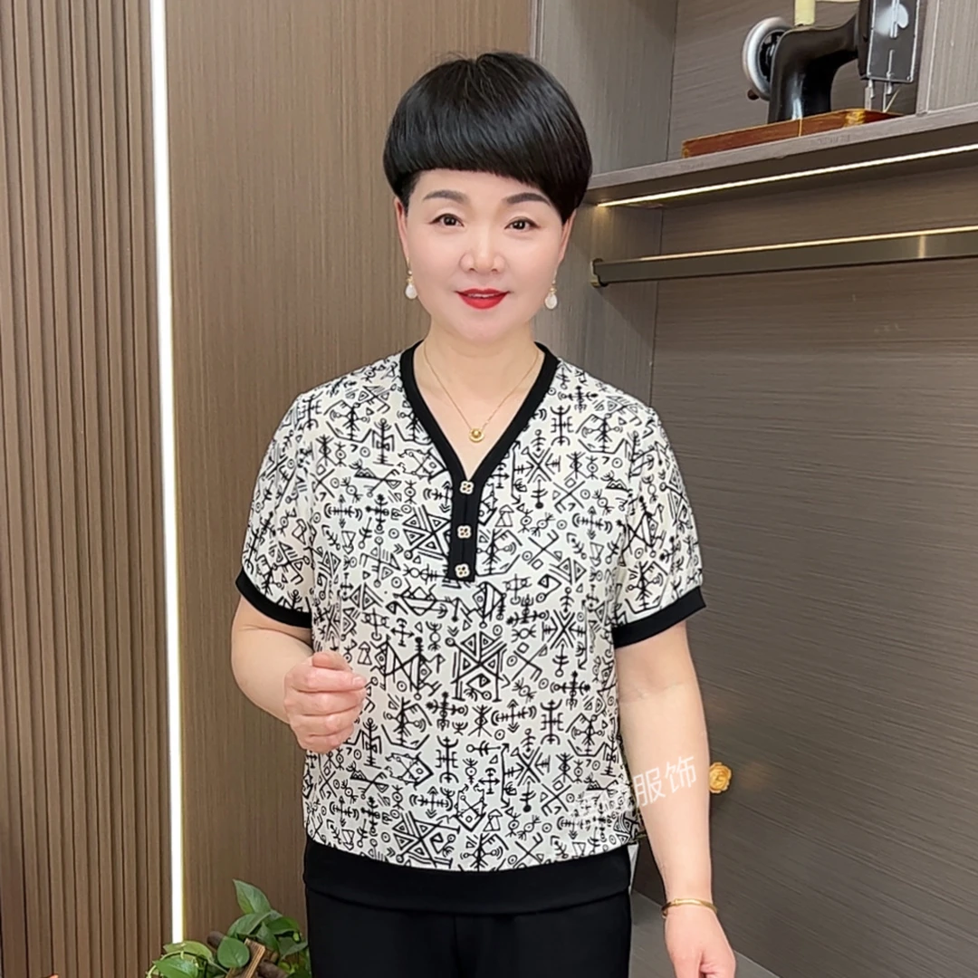 薄款宽松型V领时尚洋气中老年女装中年小衫夏季女士T恤F8859