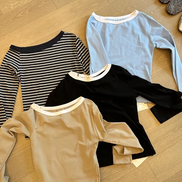 条纹显瘦长袖T圆领休闲时尚打底衫