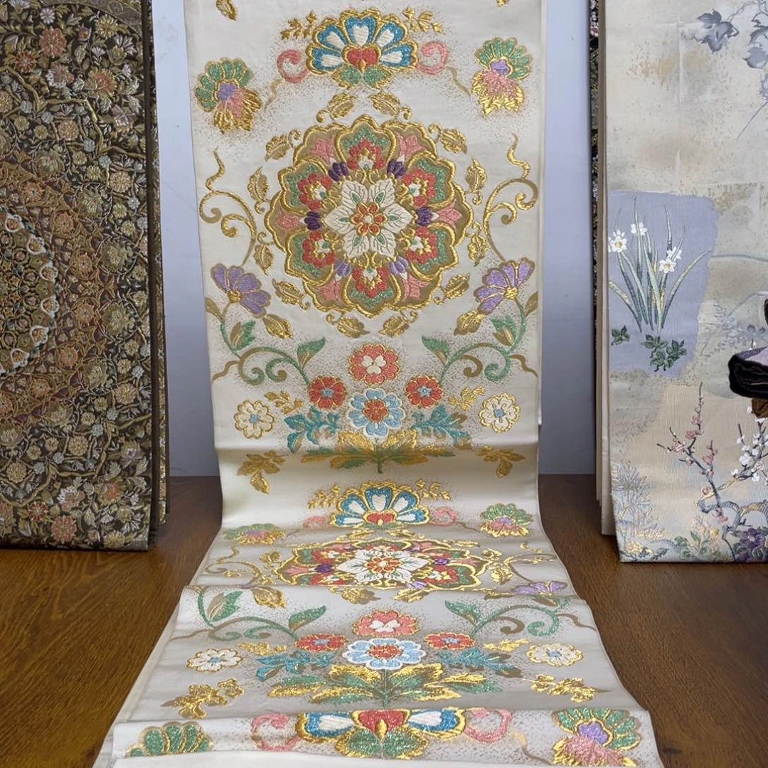 织绣织锦工艺技术剧中