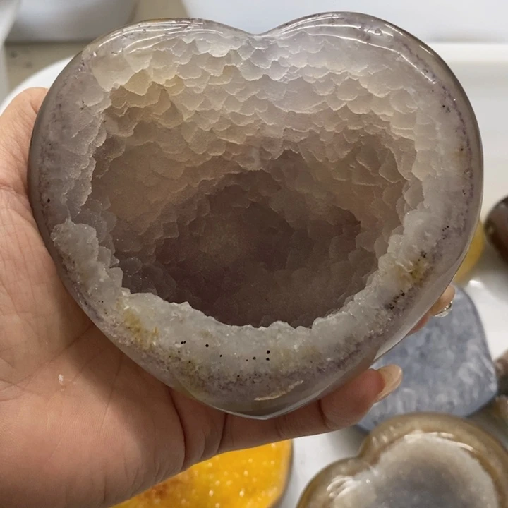 未镶嵌紫晶珠宝半成品