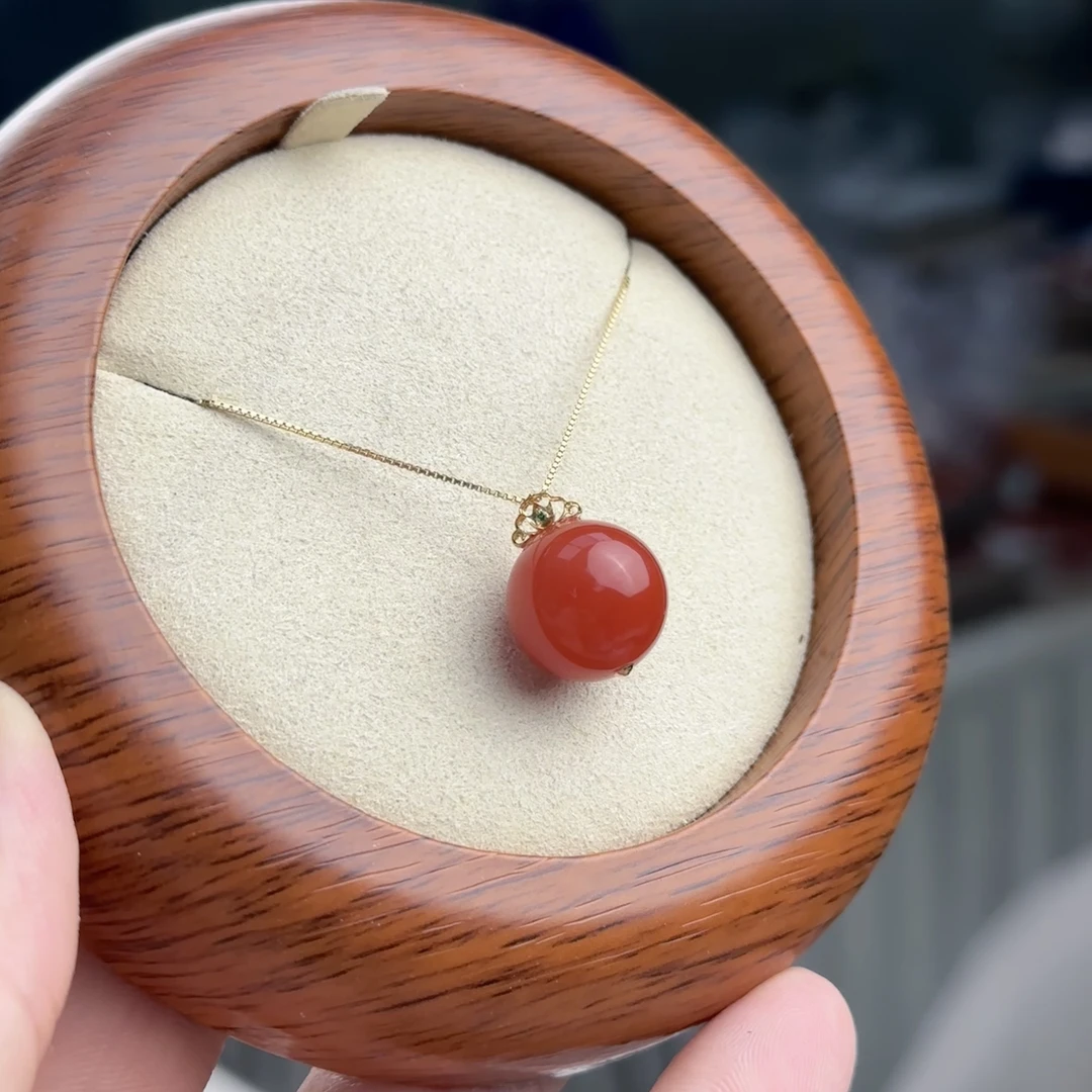 【送福珠宝】《顶》保山滴水洞老矿18K金（玉化）圆珠吊坠14mm@t07370@