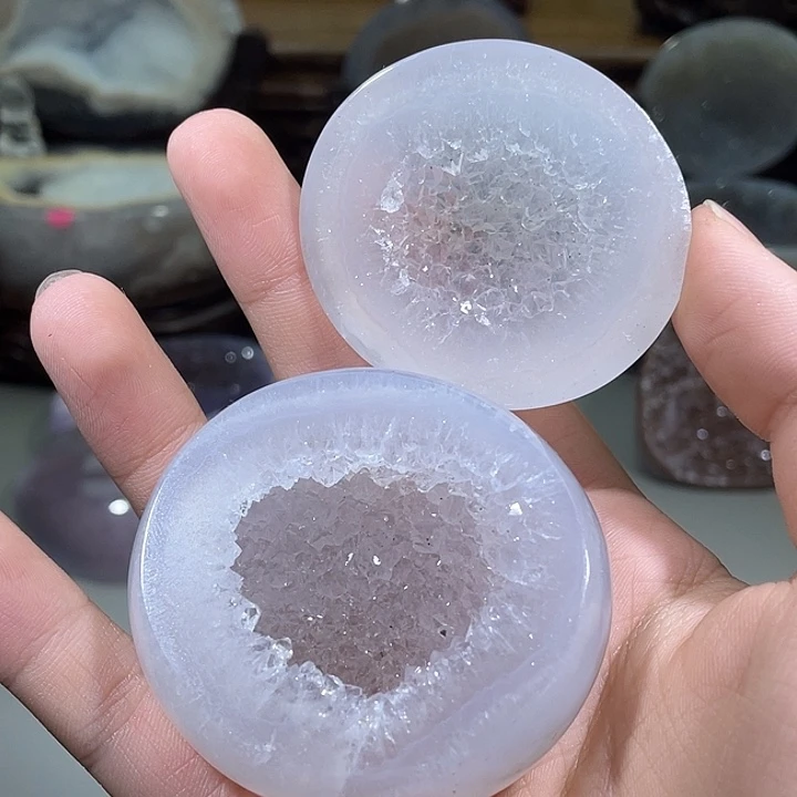 未镶嵌大型摆件（非配饰）水晶聚宝盆