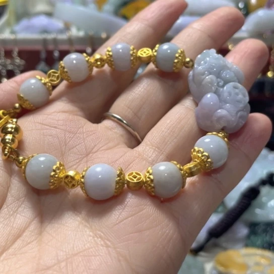 翡翠未镶嵌颈饰皮丘手链