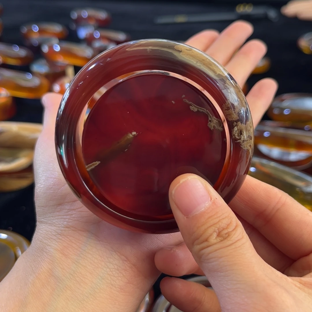 琥珀未镶嵌颈饰缅甸琥珀溶洞手镯