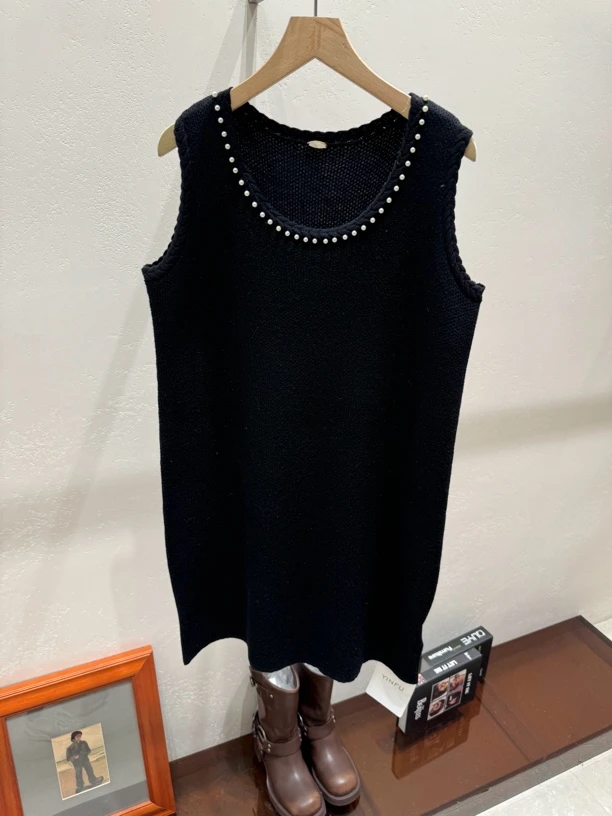 3118法式小香风钉珠连衣裙显瘦遮肉气质背心裙