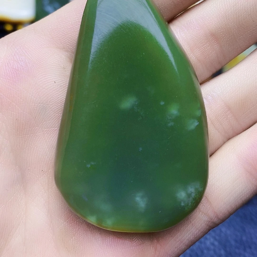 和田玉未镶嵌挂件初*