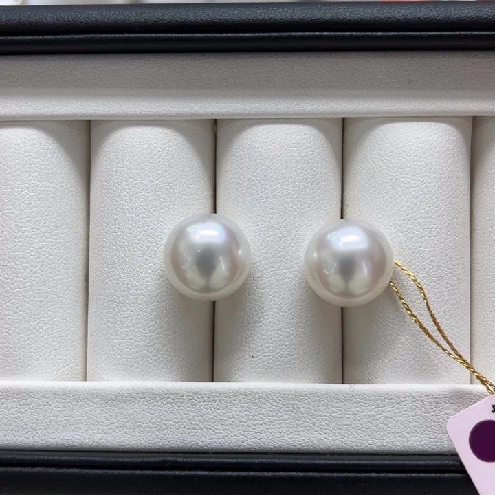 海水珍珠漏澳白素钉13-14mm18K金镶嵌