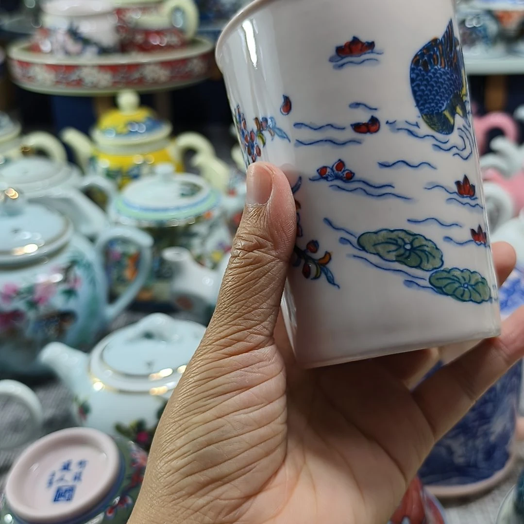 摆件瓷哈哈哈哈哥哥哥哥