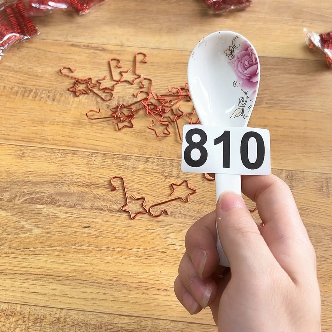 摆件发两盒……………………………………………………