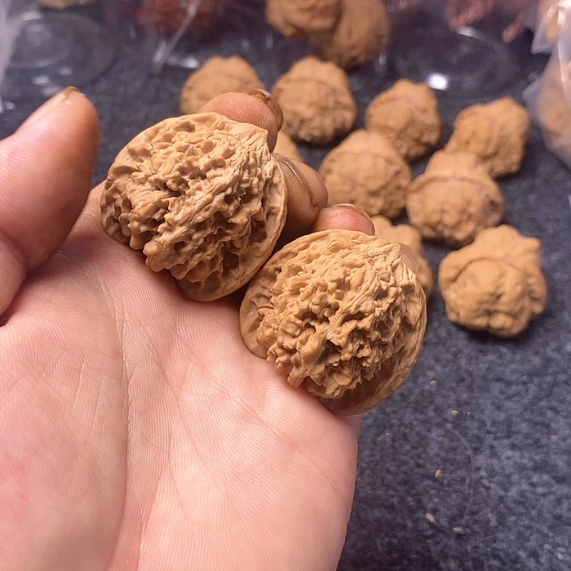【闪购商品】文玩核桃吊坠L****.39满天星