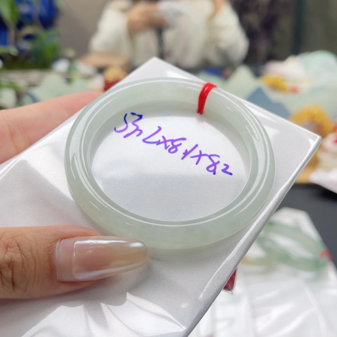 未镶嵌手镯翡翠53圆条