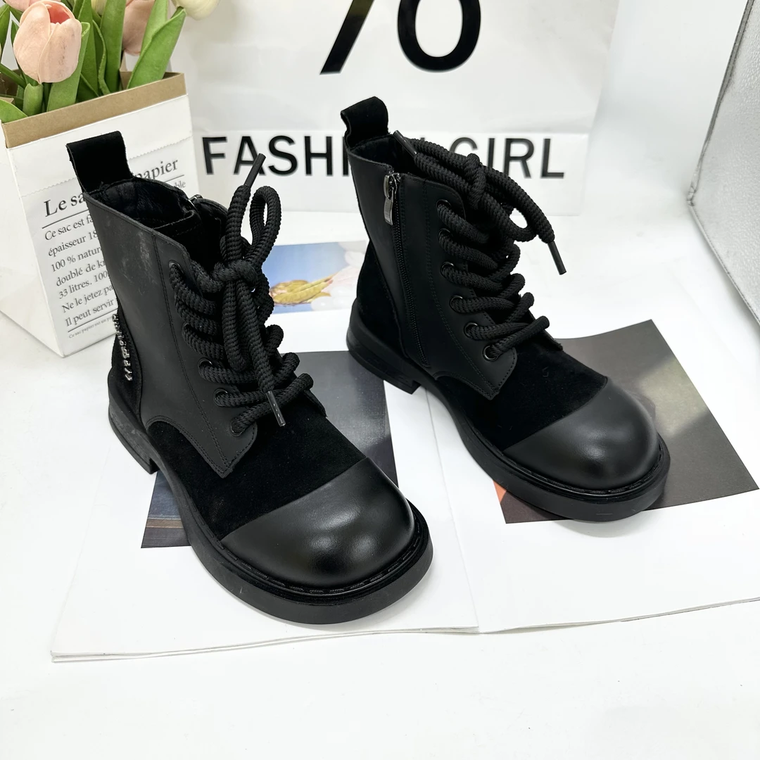 新款气质休闲百搭女士马丁靴A/DDW/622-5