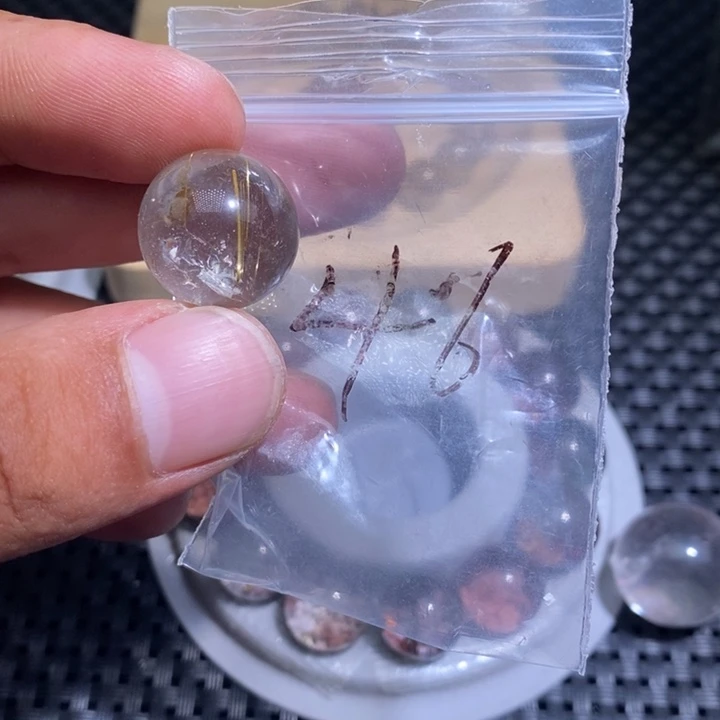 M***o发晶未镶嵌手链天然水晶手串