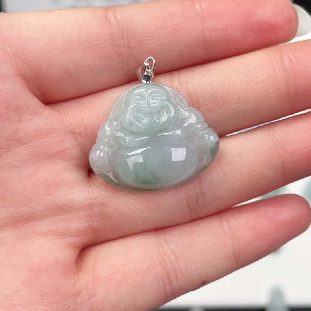 翡翠未镶嵌颈饰佛公