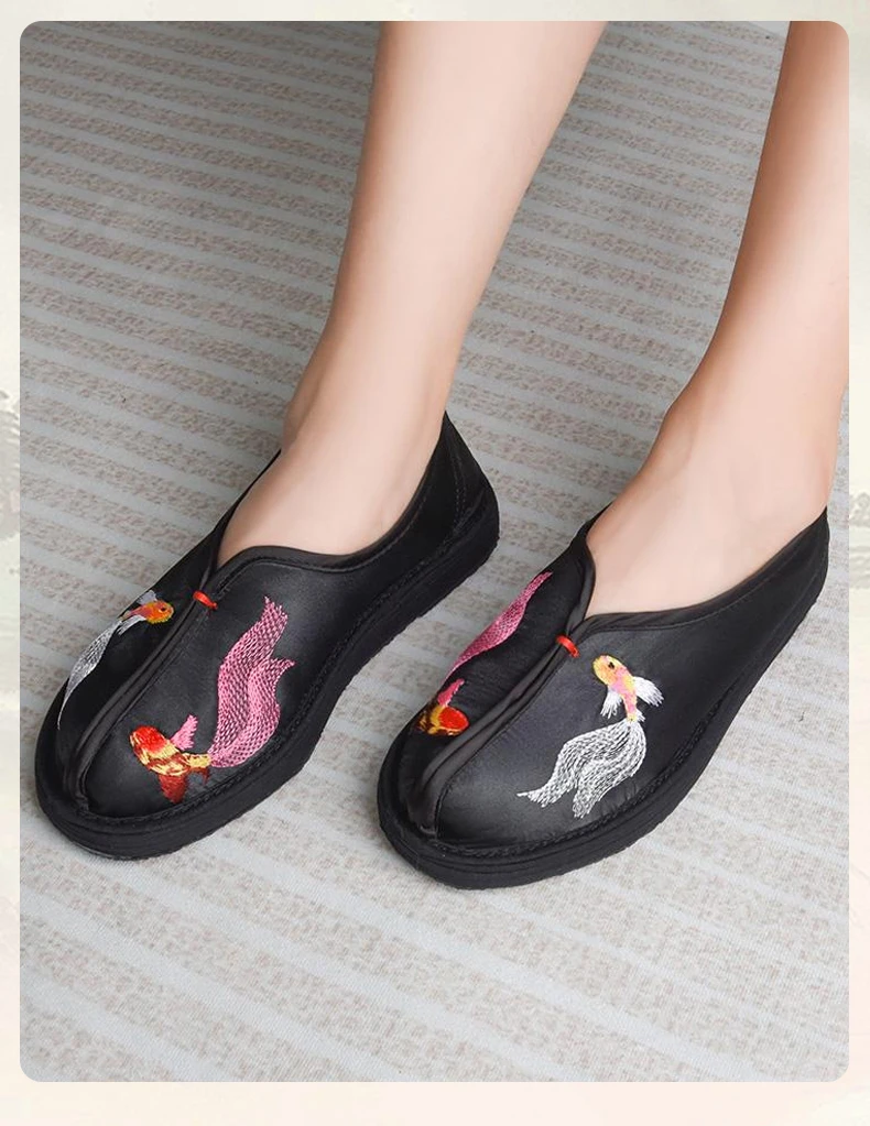 【年年有余-V口】2025年v口刺绣手工千层底布鞋时尚老北京布鞋