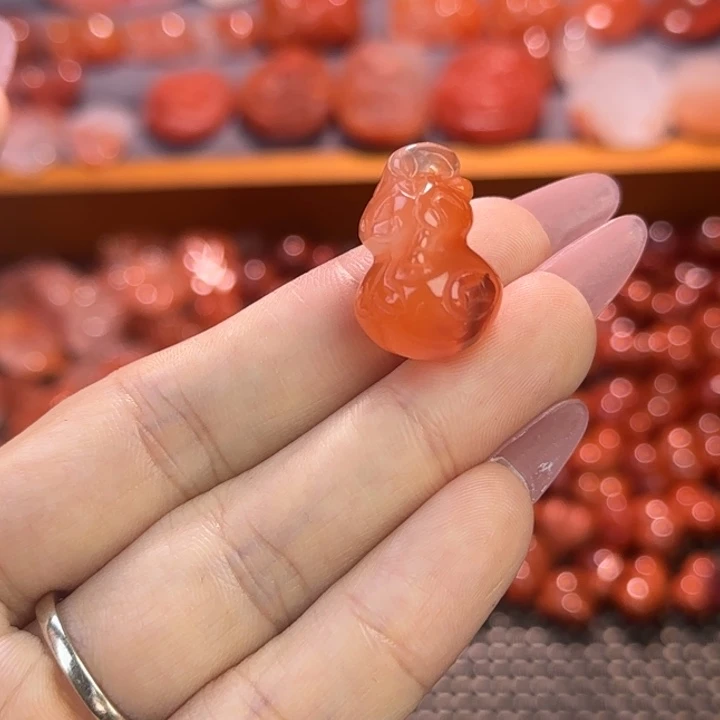 南红玛瑙未镶嵌牌子葫芦