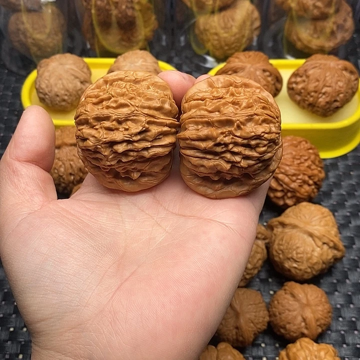 桃核把件楼王49尺