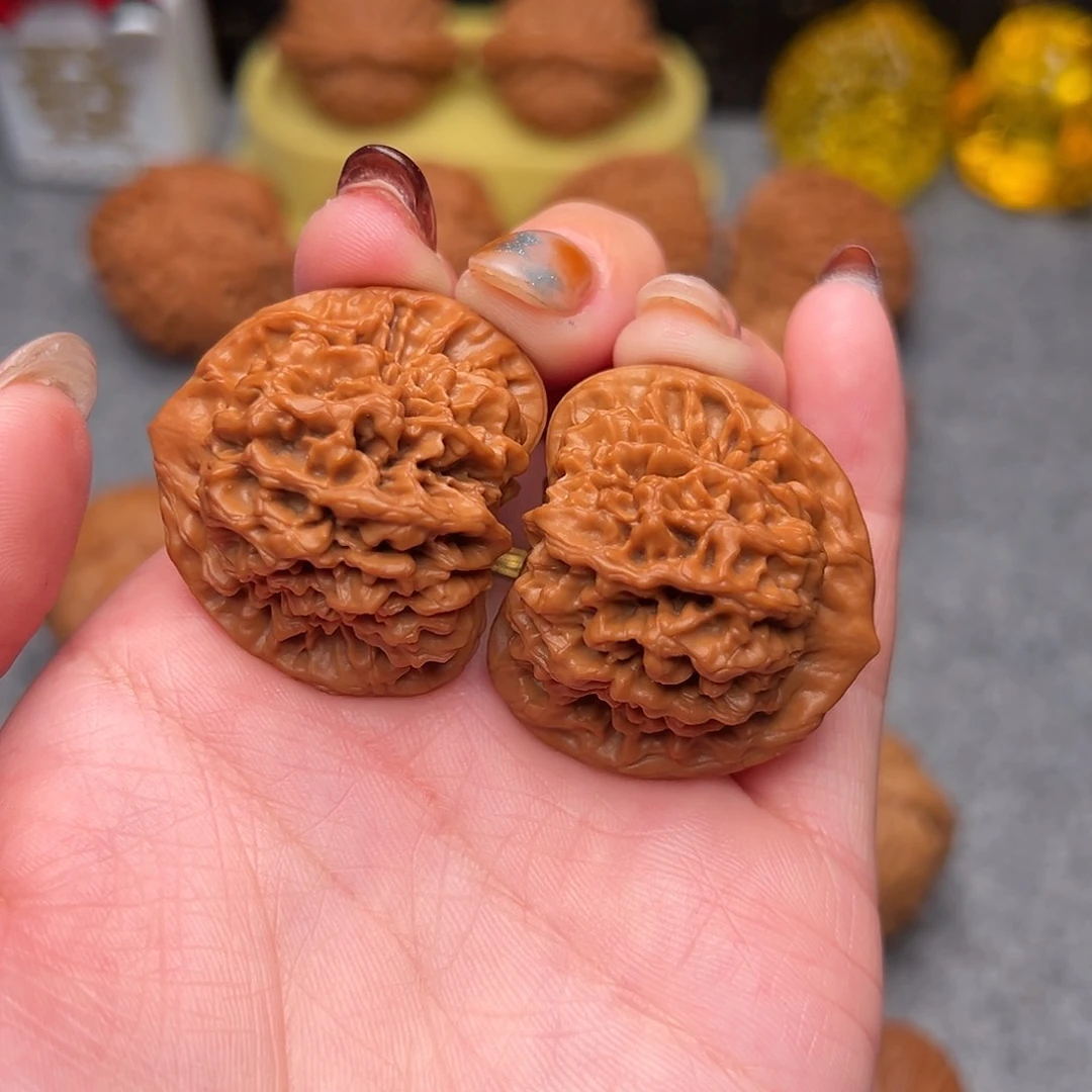 把件文玩核桃毕业精品精配三角秦闷35全品奶油腊皮 手捻款