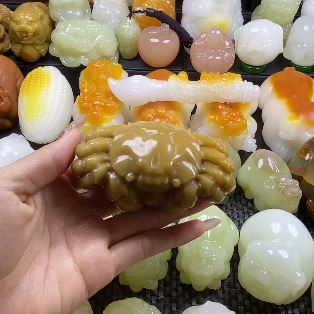 无花朵原石雕刻把件