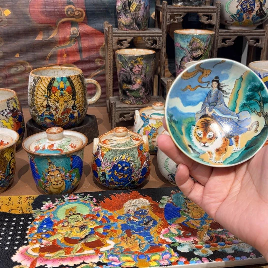 手工手绘好看的杯杯