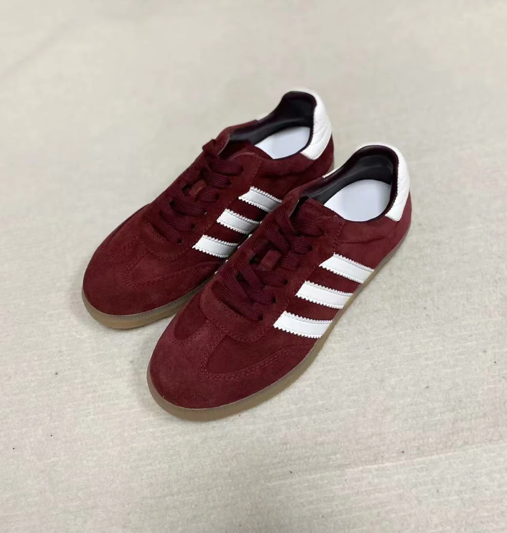 AdoyTaren春季新款三杠女平底板鞋复古白色女款德训鞋拼色