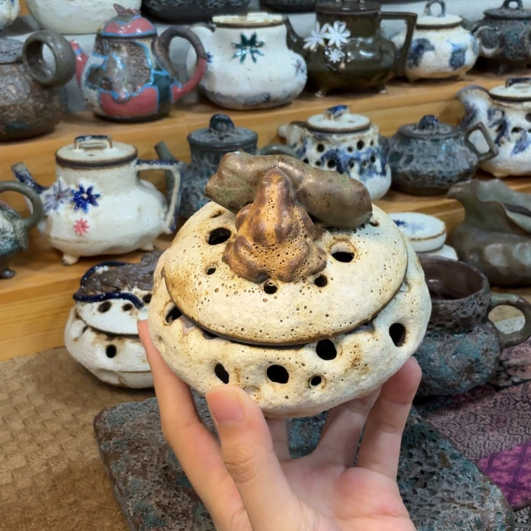 椿几许一个金蟾香薰炉