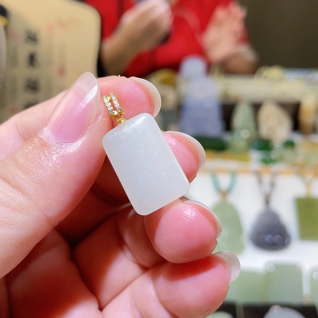 和田玉银S925镶嵌颈饰