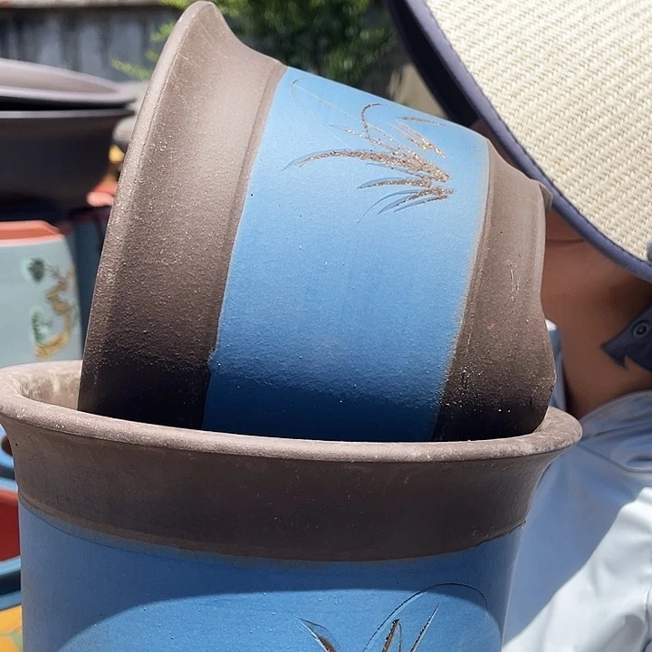 蓝刻绘金钟中小一对