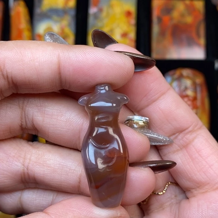 玛瑙/玉髓未镶嵌颈饰