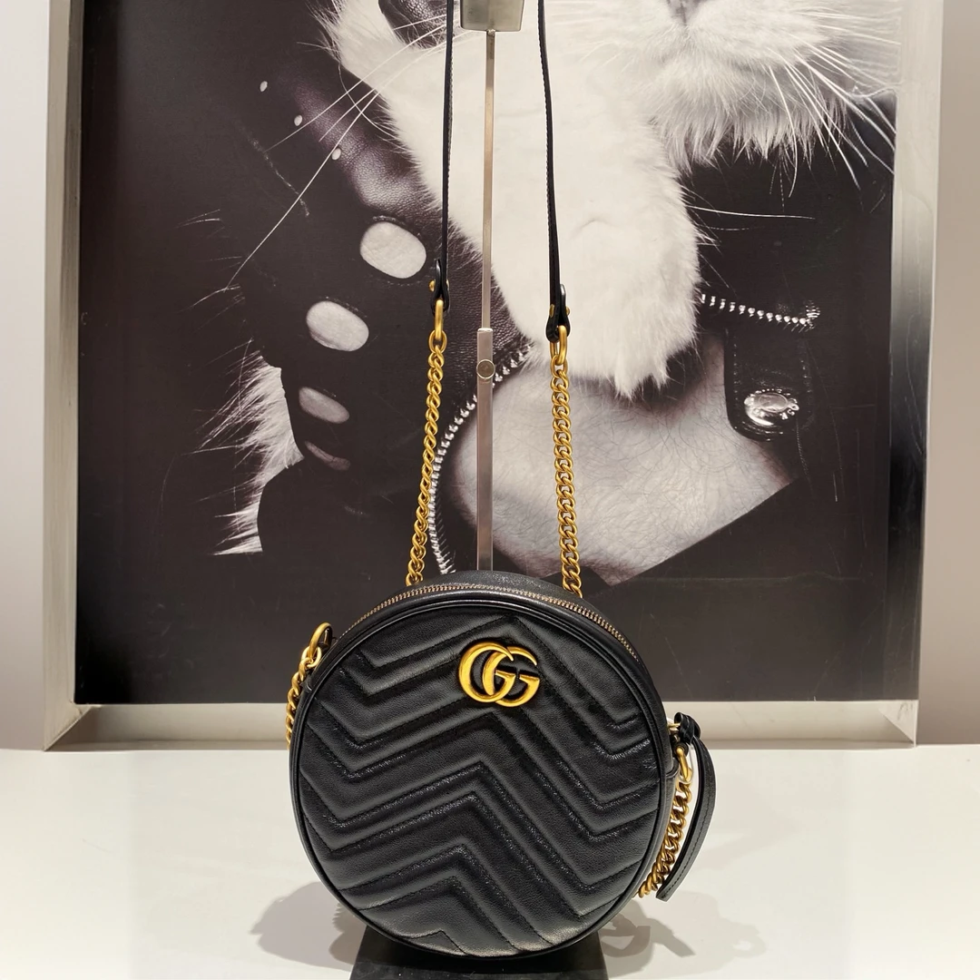 99新 GUCCI/古驰 99新马蒙圆饼（8000）