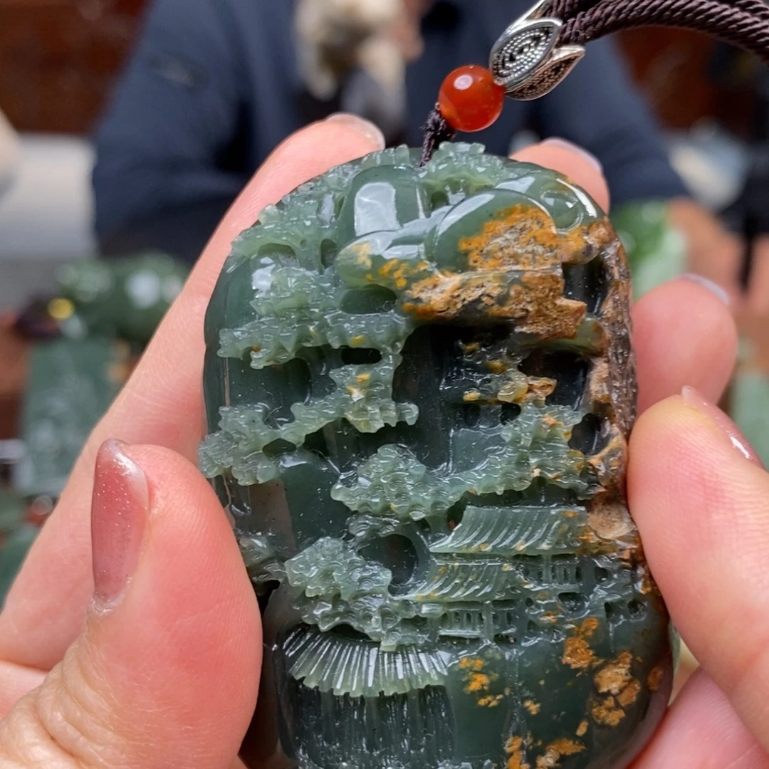 飞***天岫岩河磨玉（透闪石质玉）未镶嵌把件