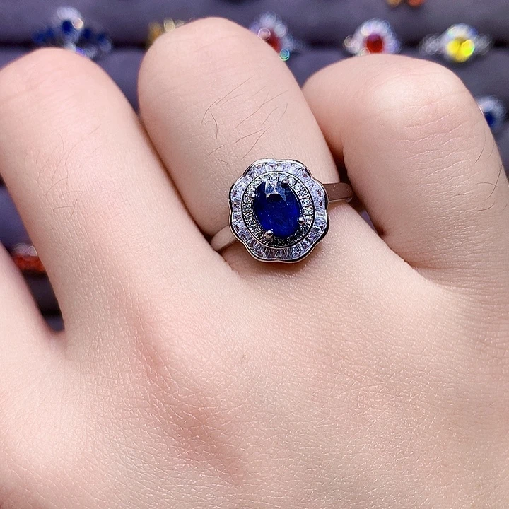 银S925镶嵌戒指蓝宝石