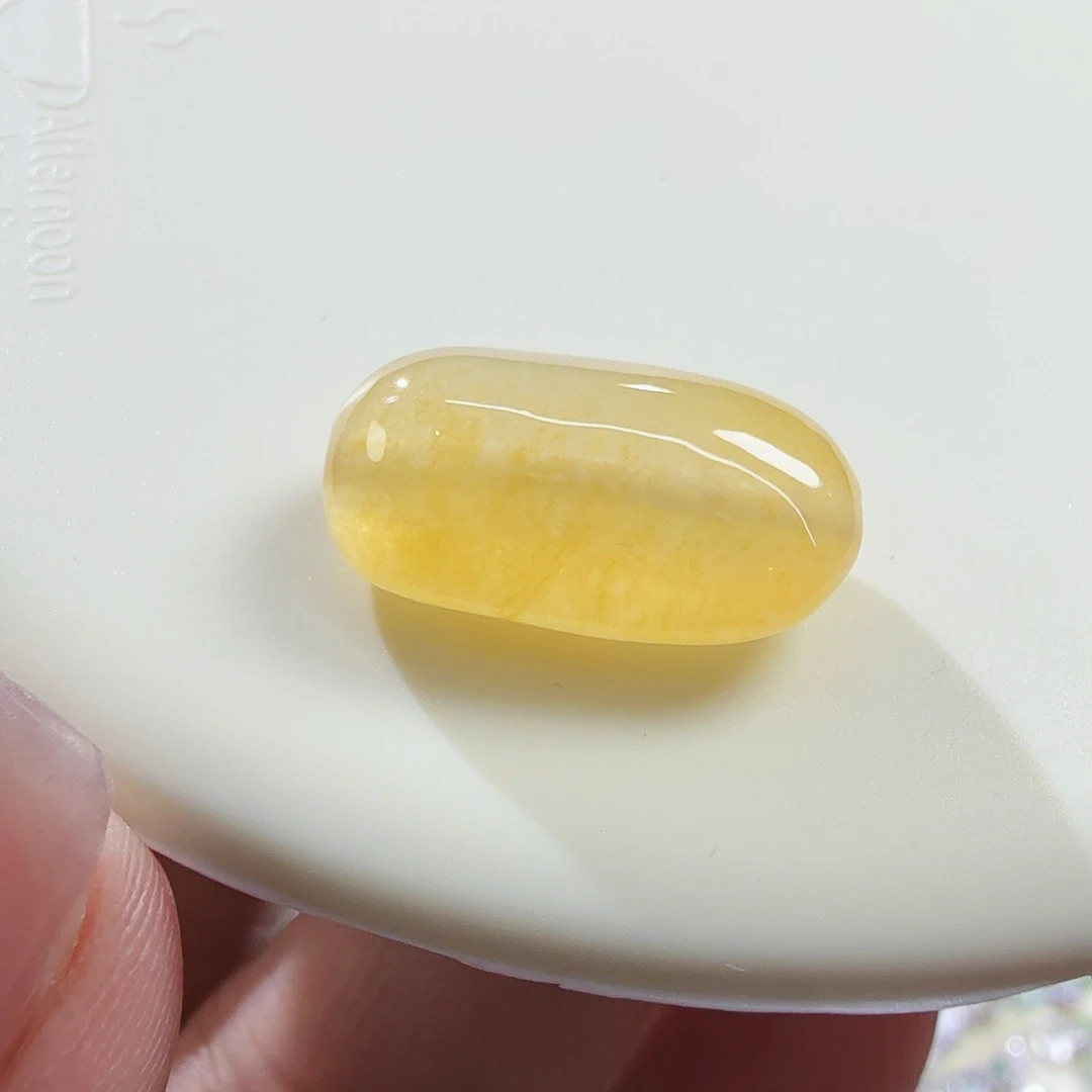 翡翠未镶嵌颈饰裸石