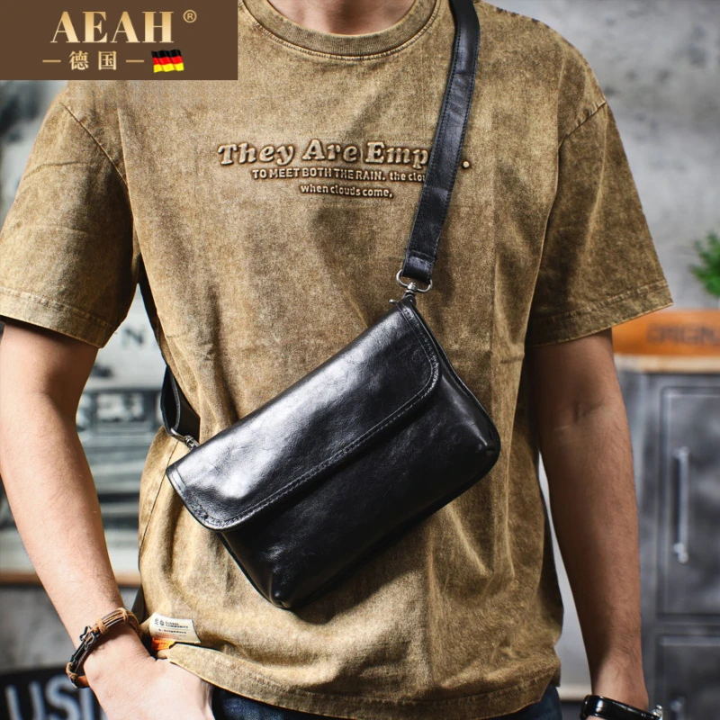 AEAH简约休闲真皮男士胸包头层植鞣牛皮单肩斜挎小包迷你手机包潮