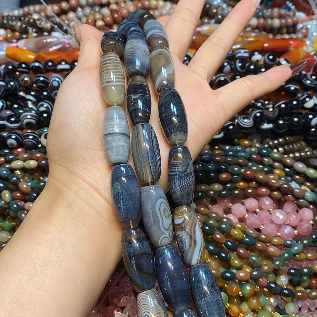 玛瑙/玉髓未镶嵌珠宝半成品天珠玛瑙波斯湾一条大孔