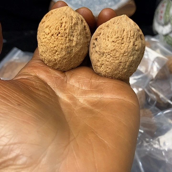 把件文玩核桃云南铁核桃基地46
