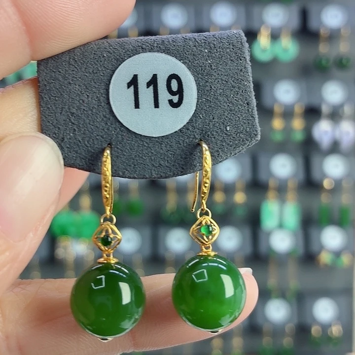 和田玉18K金镶嵌耳饰