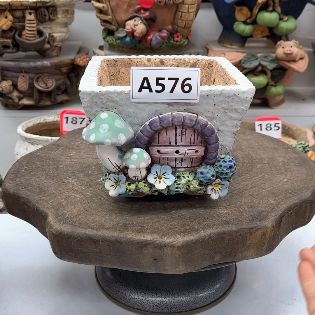 红陶G****磊花盆576瑕疵磊