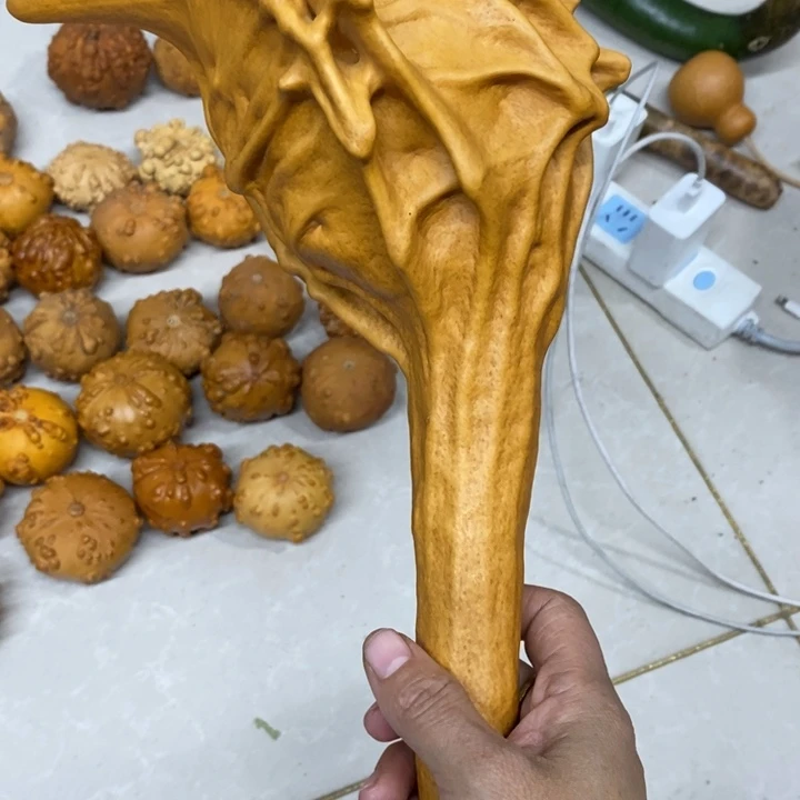 ←***←鹤首葫芦………………………