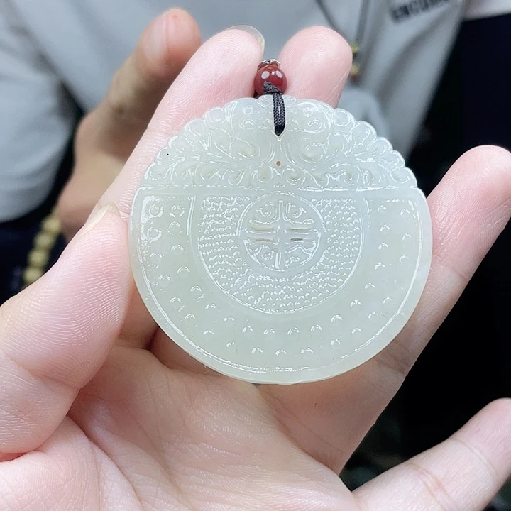 和田玉未镶嵌颈饰多样性发货发一件