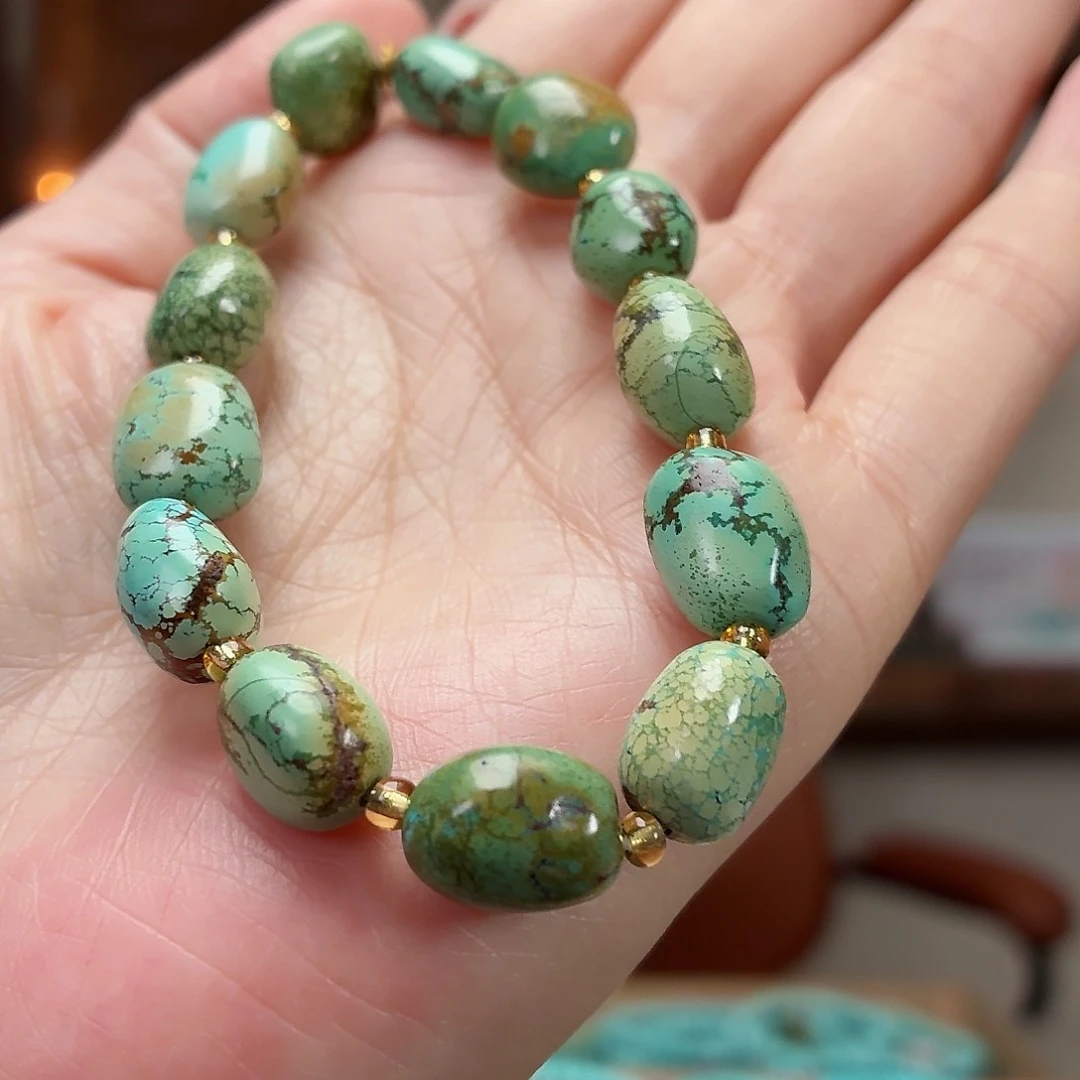 未镶嵌绿松石珠宝奇石