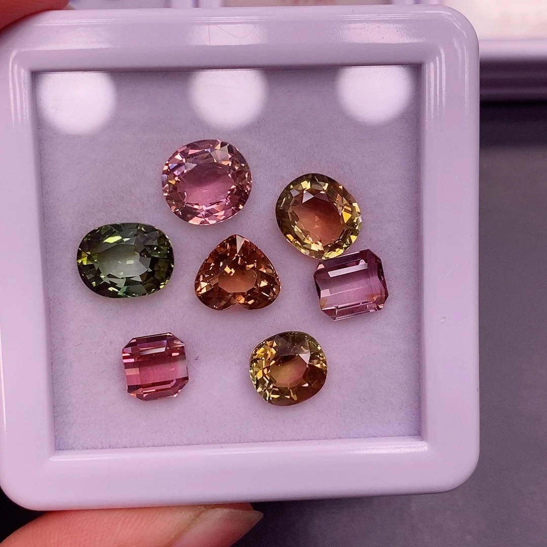 未镶嵌裸石碧玺430一克拉，仅供展示，挑好上定向