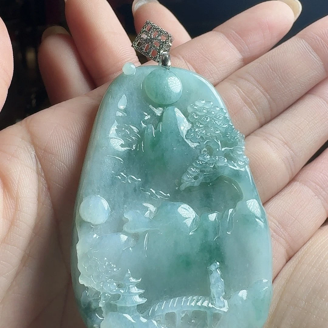 翡翠未镶嵌颈饰翡翠